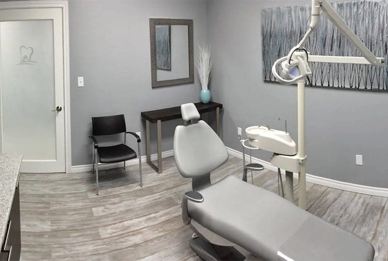 SeniorHome.ca - Parisien Denture Clinic Windsor (Full, Partial, Implants, Repairs, Relines, and Whitening)