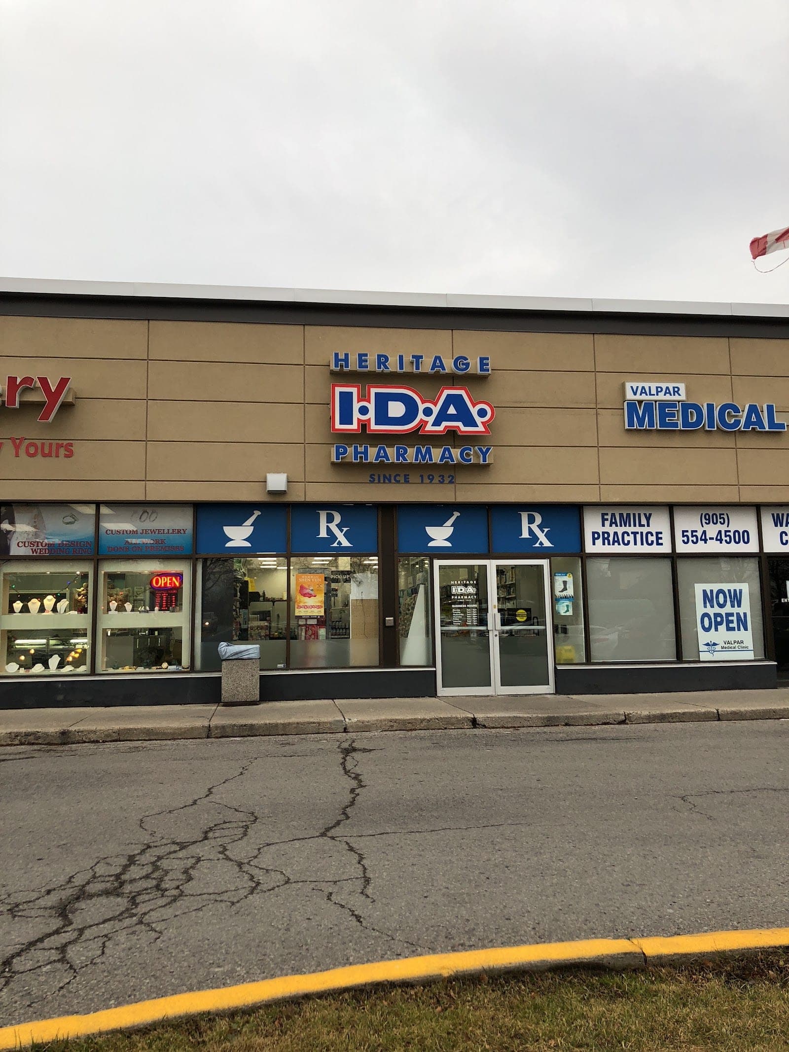 I.D.A. Heritage Pharmacy (photo: MISYYZ, via Google)