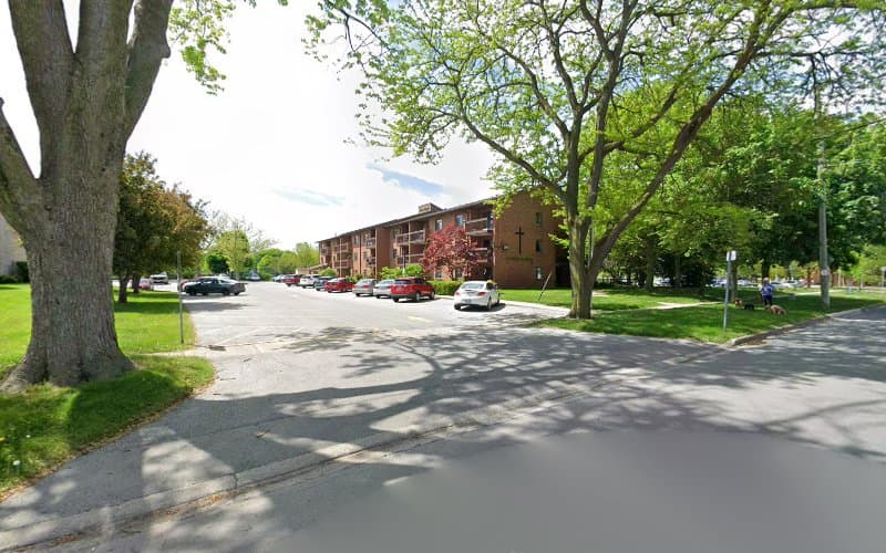 Luther Manor Apartments For Seniors - Photo 1
