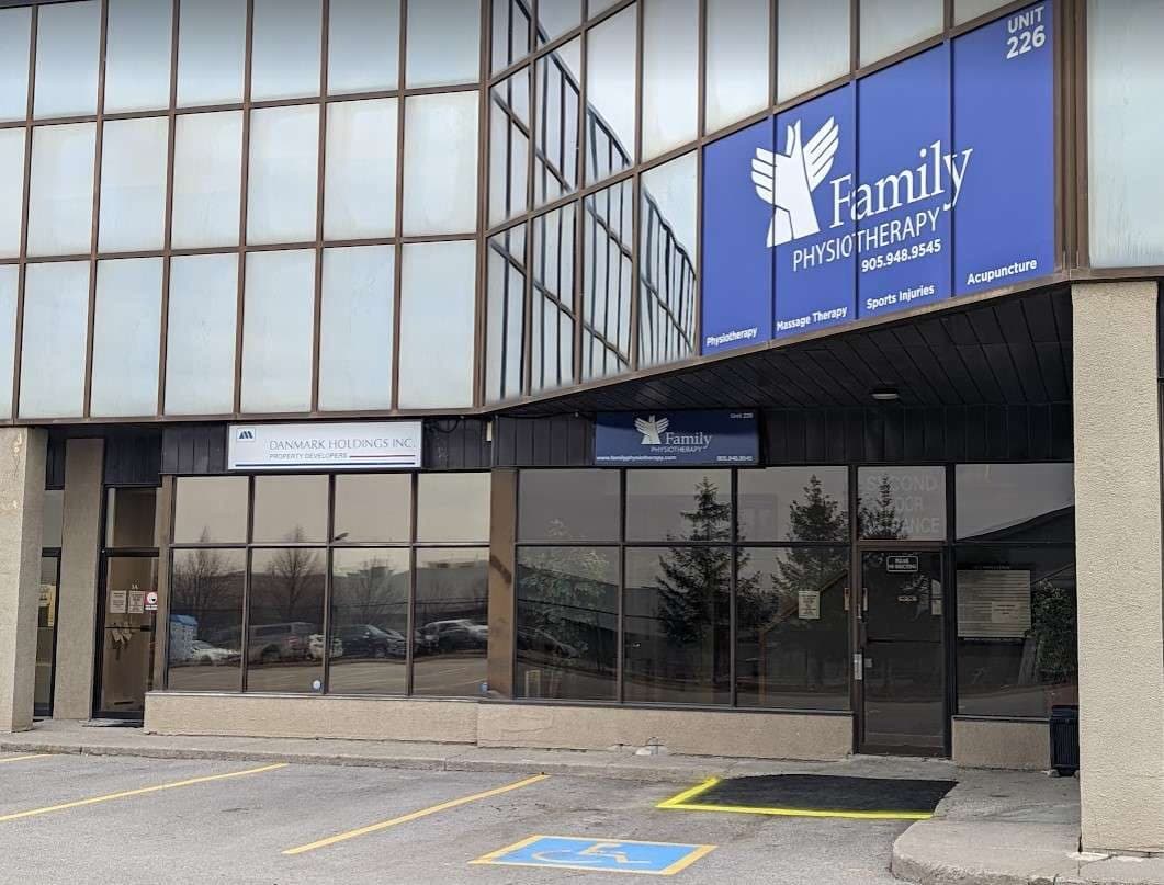SeniorHome.ca - Family Physiotherapy - Markham