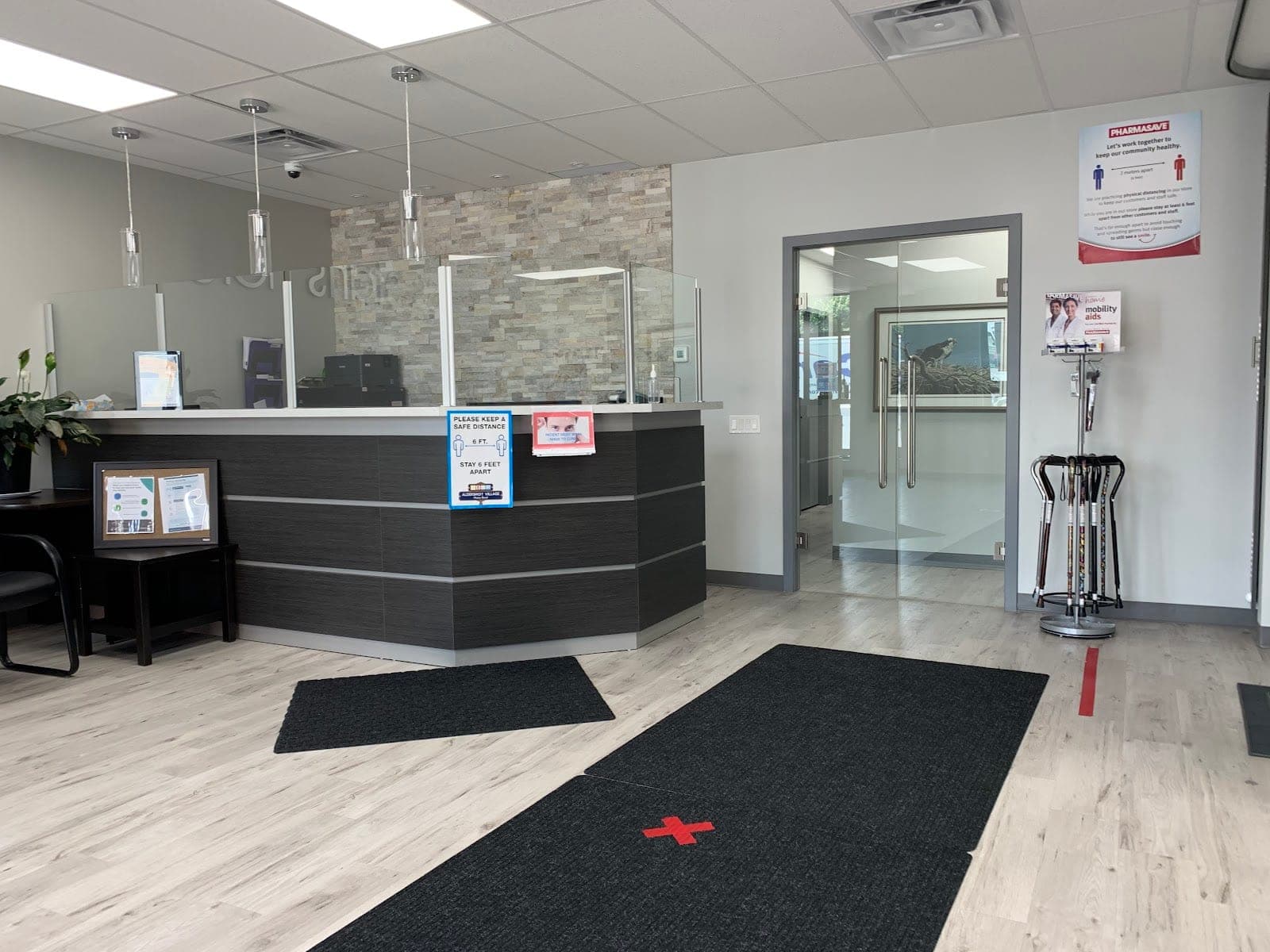 Plains Road West Pharmacy(Pharmasave) - Pharmacy and Compounding Centre (photo: PLAINS ROAD WEST PHARMACY(PHARMASAVE) - PHARMACY AND COMPOUNDING CENTRE, via Google)
