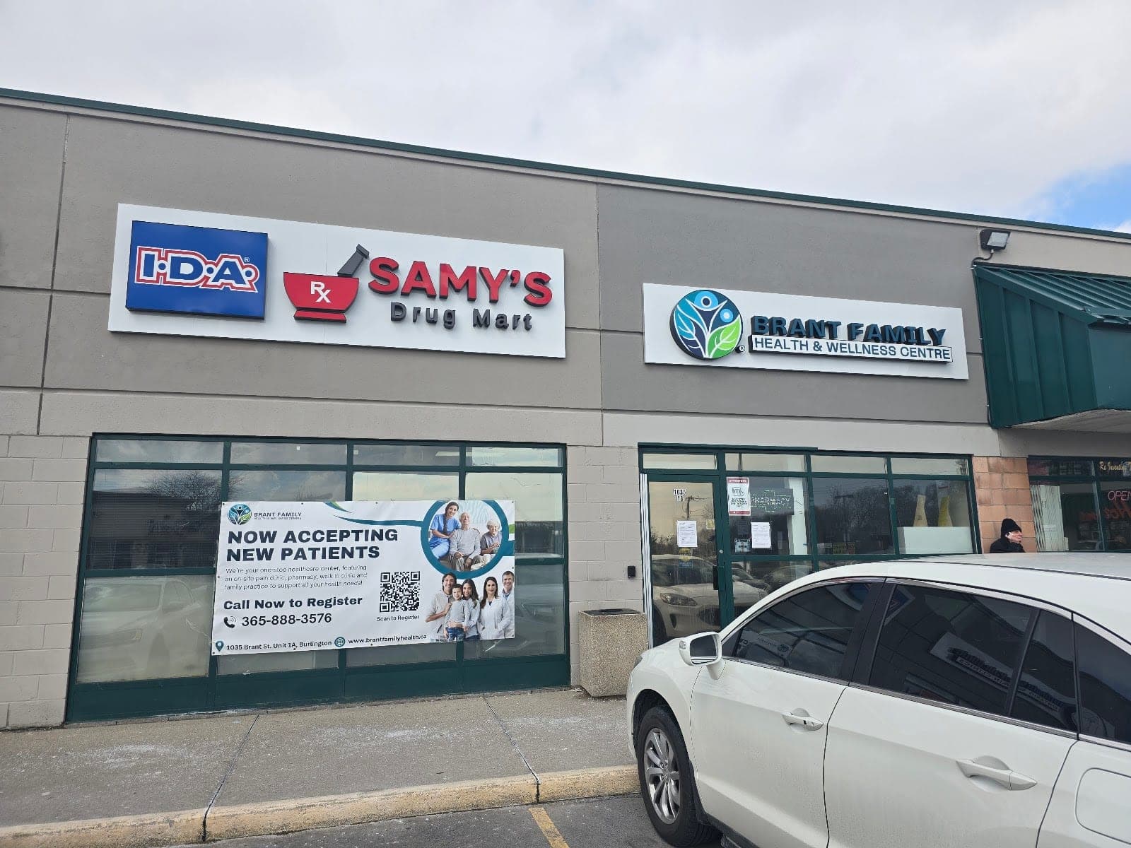 I.D.A. Samy's Drug Mart-Burlington (photo: I.D.A. Samy's Drug Mart-Burlington, via Google)