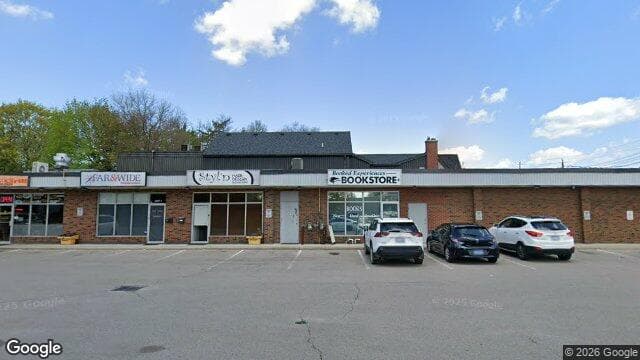 Burlington Denturist (Google Street View)
