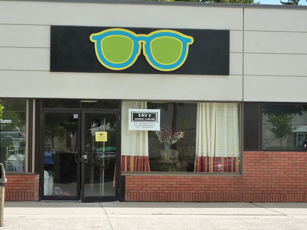 SeniorHome.ca - Appleby Opticals