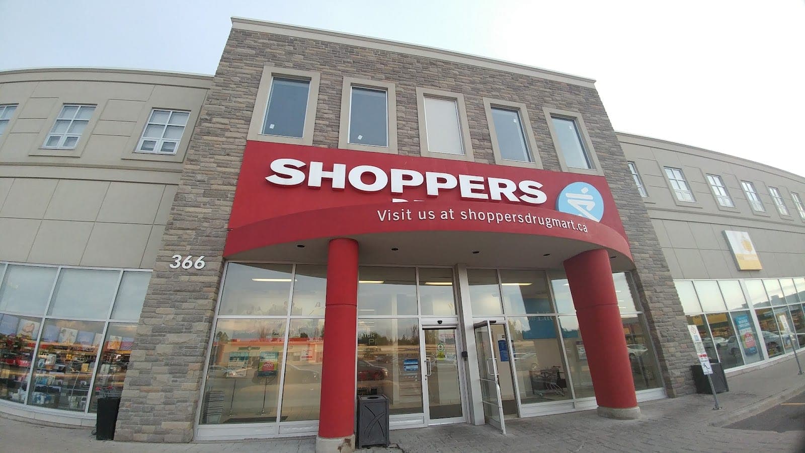 Shoppers Drug Mart (photo: Tara P, via Google)