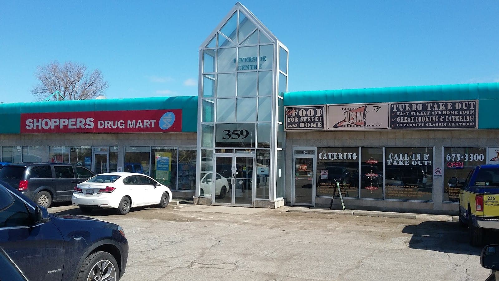Shoppers Drug Mart (photo: Nicole Trudeau, via Google)