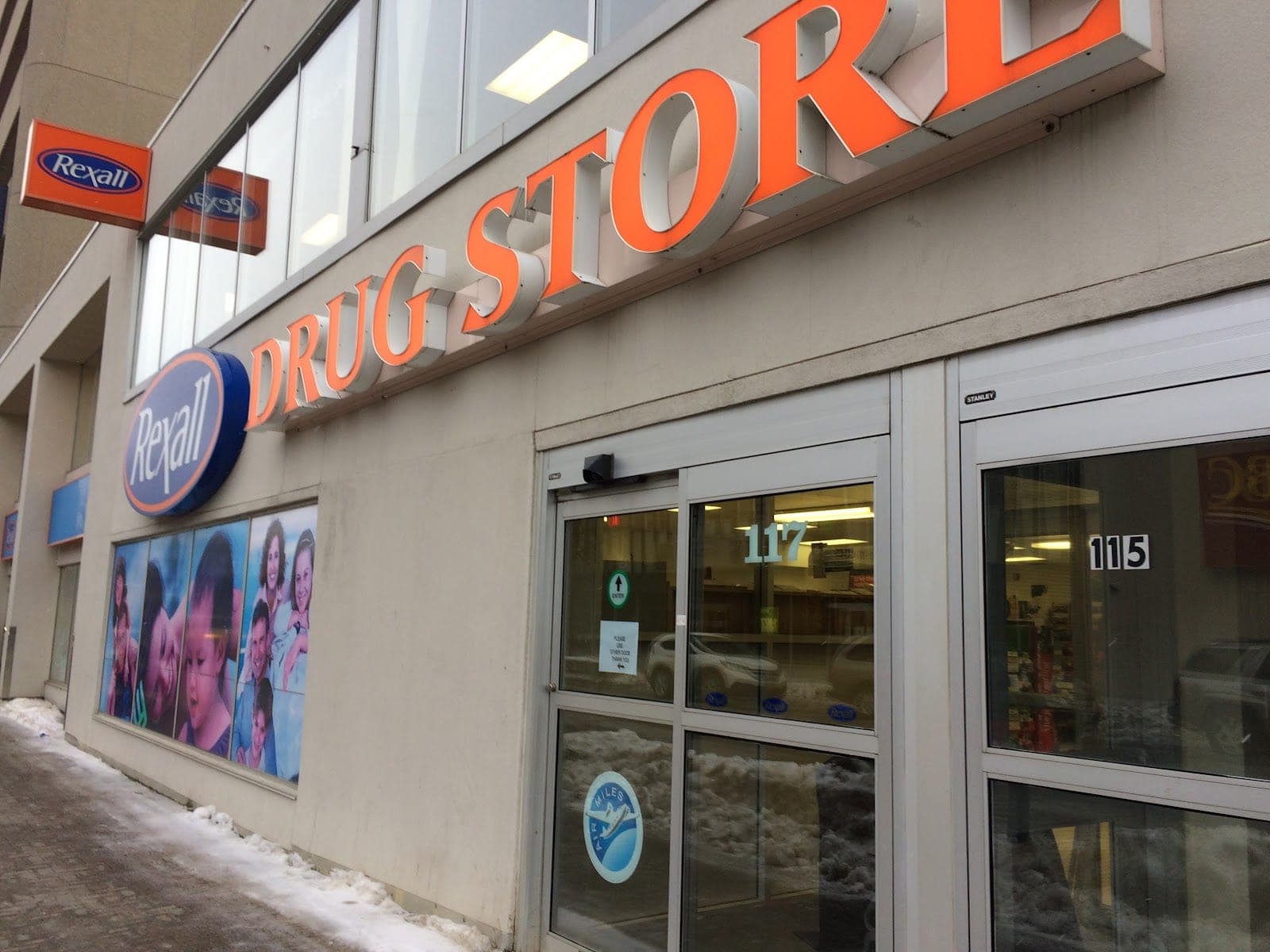 Rexall (photo: Patrick Asselin, via Google)