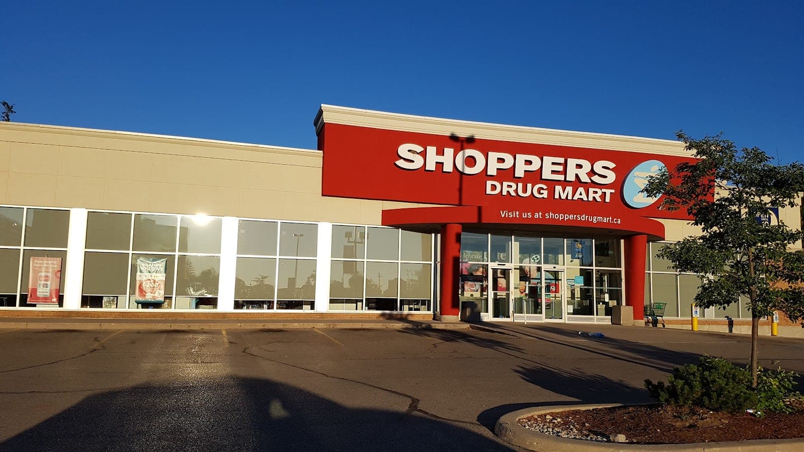 Shoppers Drug Mart (photo: Jeff Mulder, via Google)