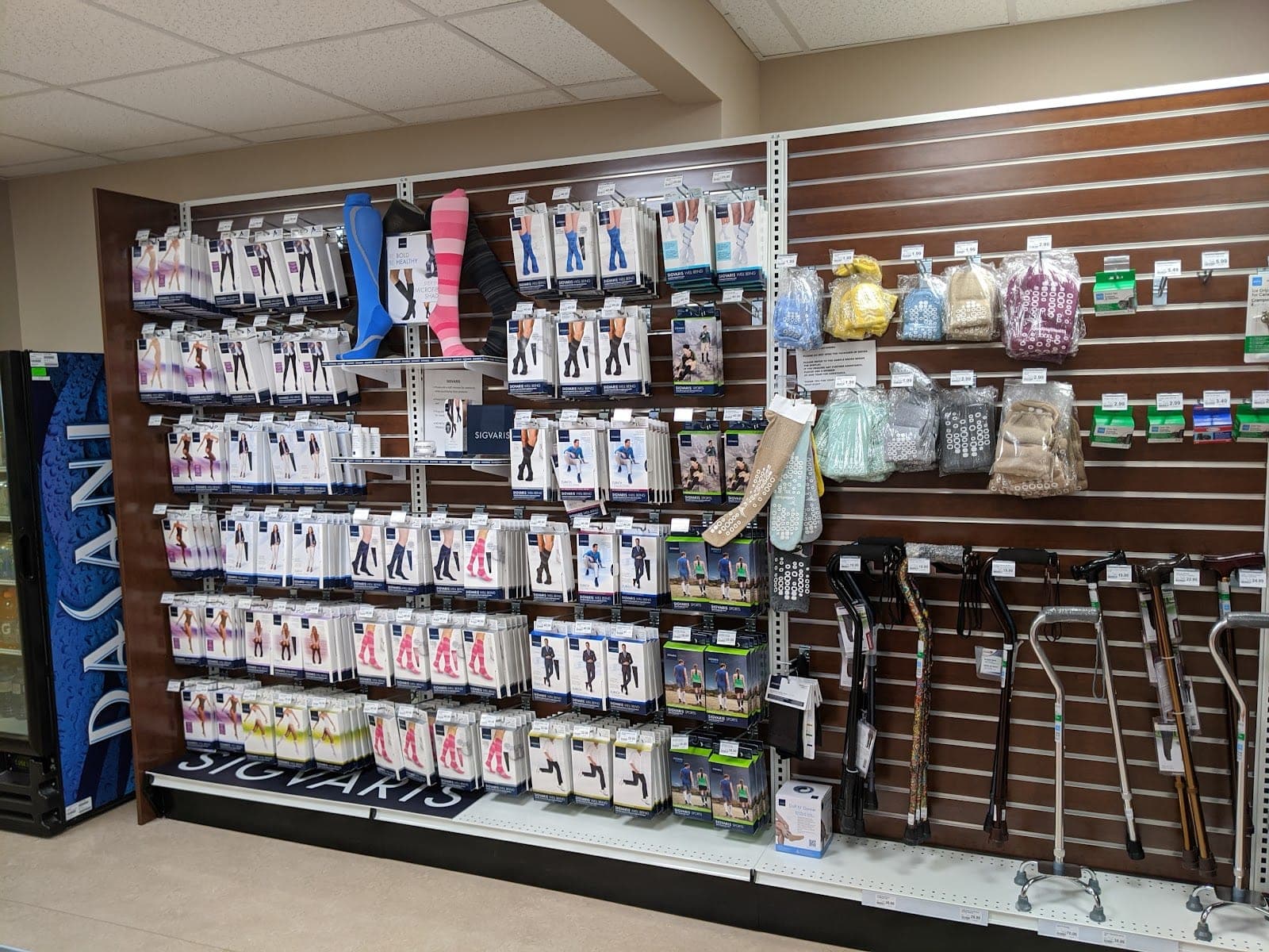 Health Care Centre Pharmacy (photo: Health Care Centre Pharmacy, via Google)