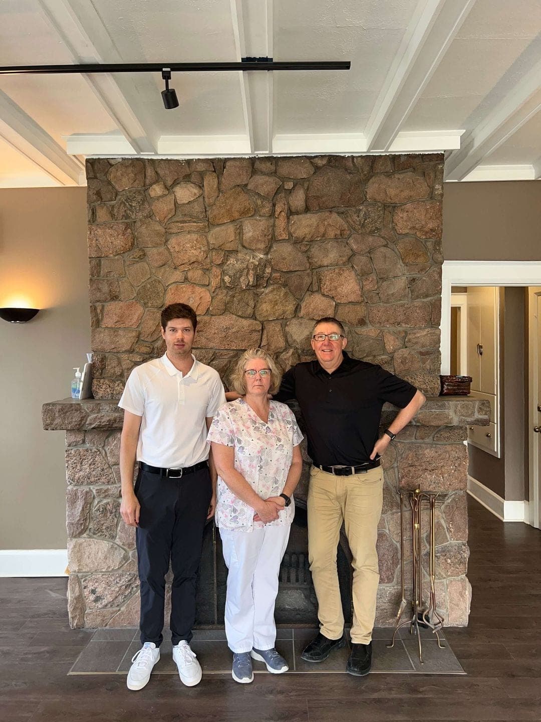 SeniorHome.ca - Kreze Denture Clinic