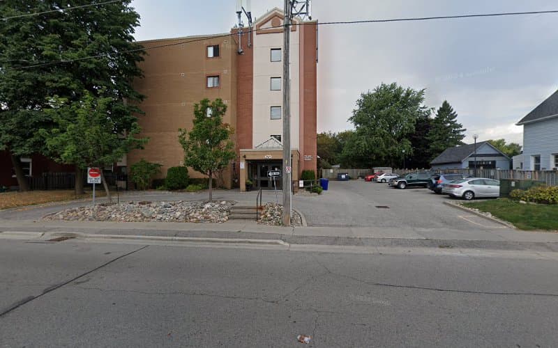 Oshawa Legion Br 43 Senior Manor - Photo 1