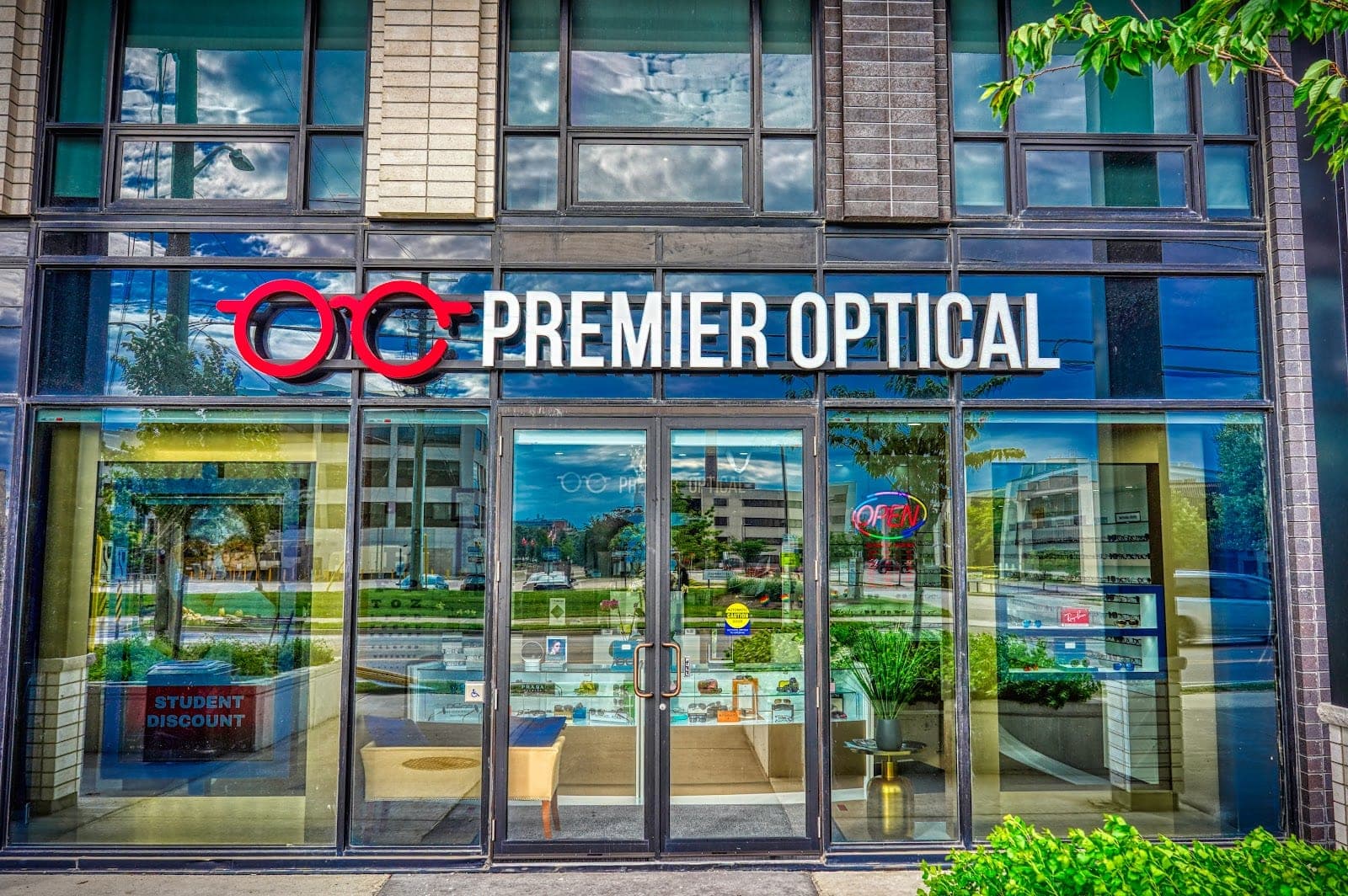 Premier Optical (photo: Premier Optical, via Google)