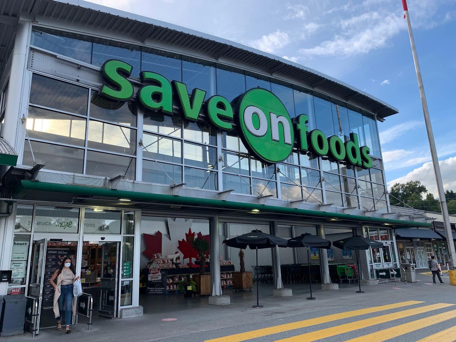 Save-On-Foods (photo: Payam Alavizadeh, via Google)