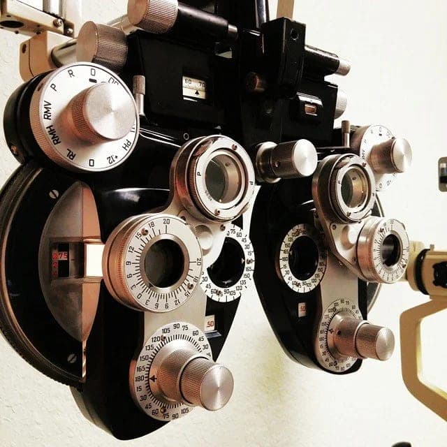 SeniorHome.ca - Donway Vision - Dr. Connie Chan - North York Optometrist