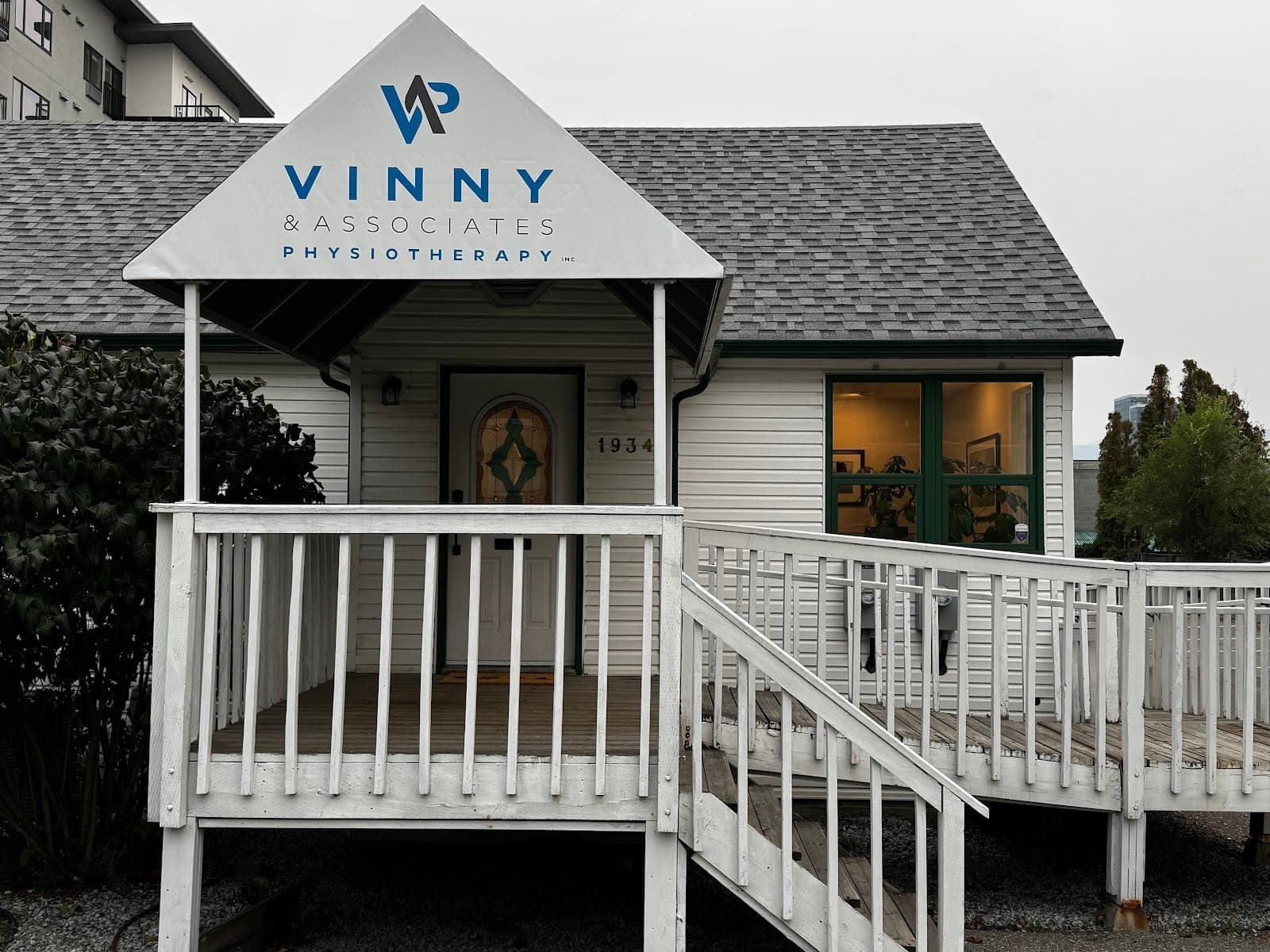 Vinny and Associates Physiotherapy (photo: Vince Cunanan, via Google)
