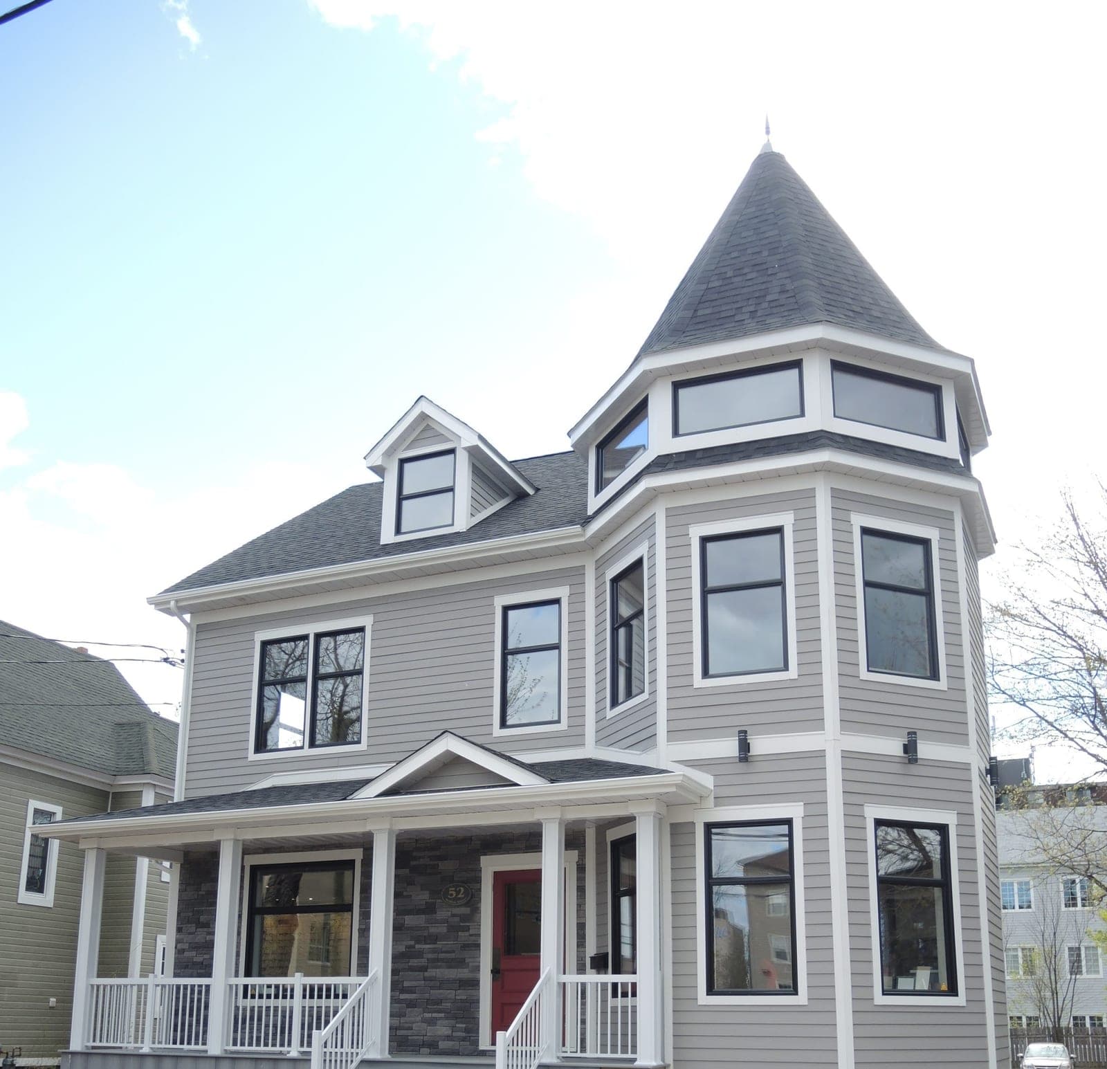 SeniorHome.ca - Dr. Charlotte Bourgeois