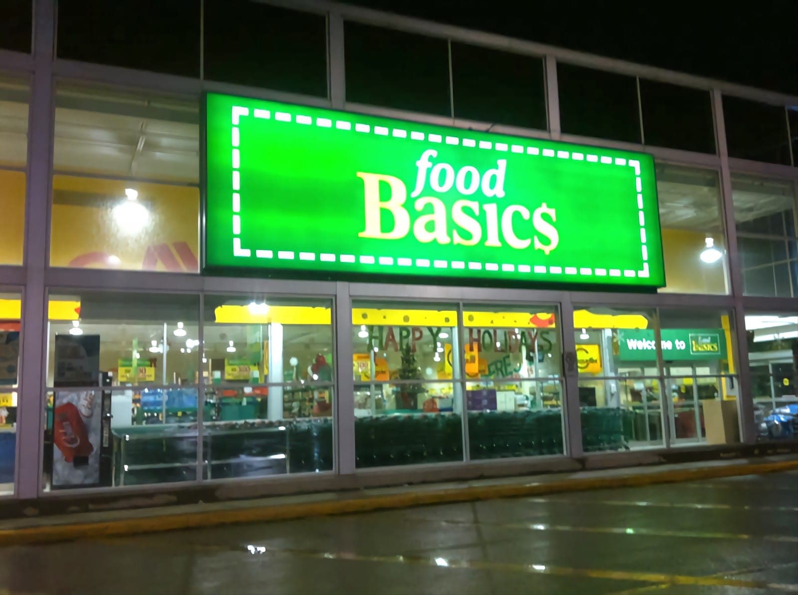 Food Basics Pharmacy (photo: Lazarus, via Google)