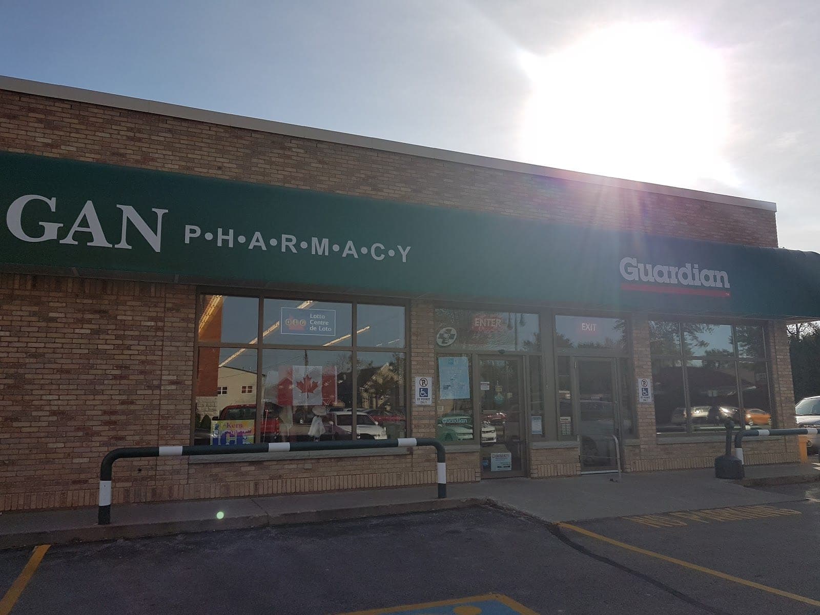 Hogan Guardian Pharmacy (photo: Erin Elizabeth, via Google)