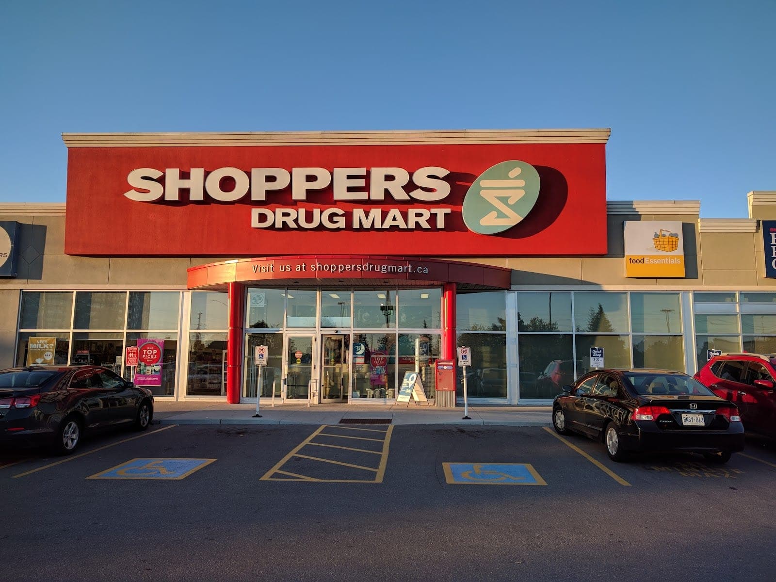 Shoppers Drug Mart (photo: B Wolf, via Google)