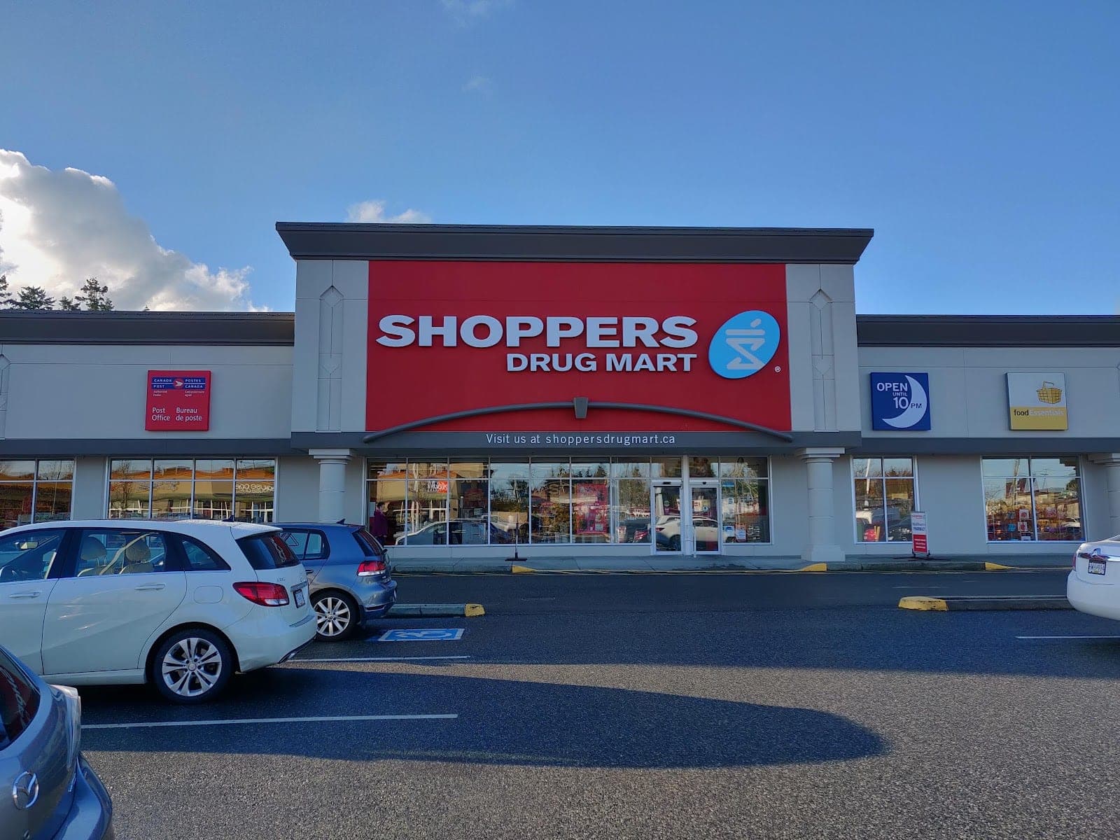Shoppers Drug Mart (photo: Y C, via Google)