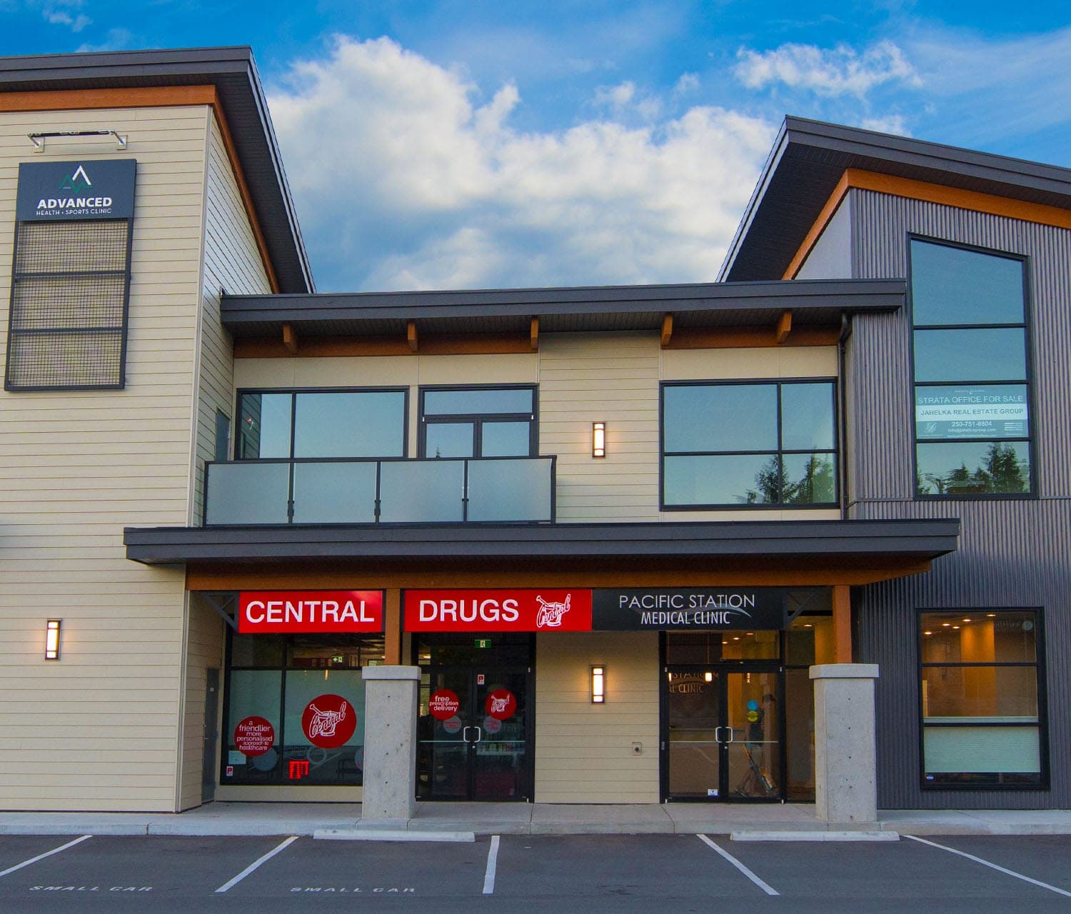 SeniorHome.ca - Central Drugs - Brickyard