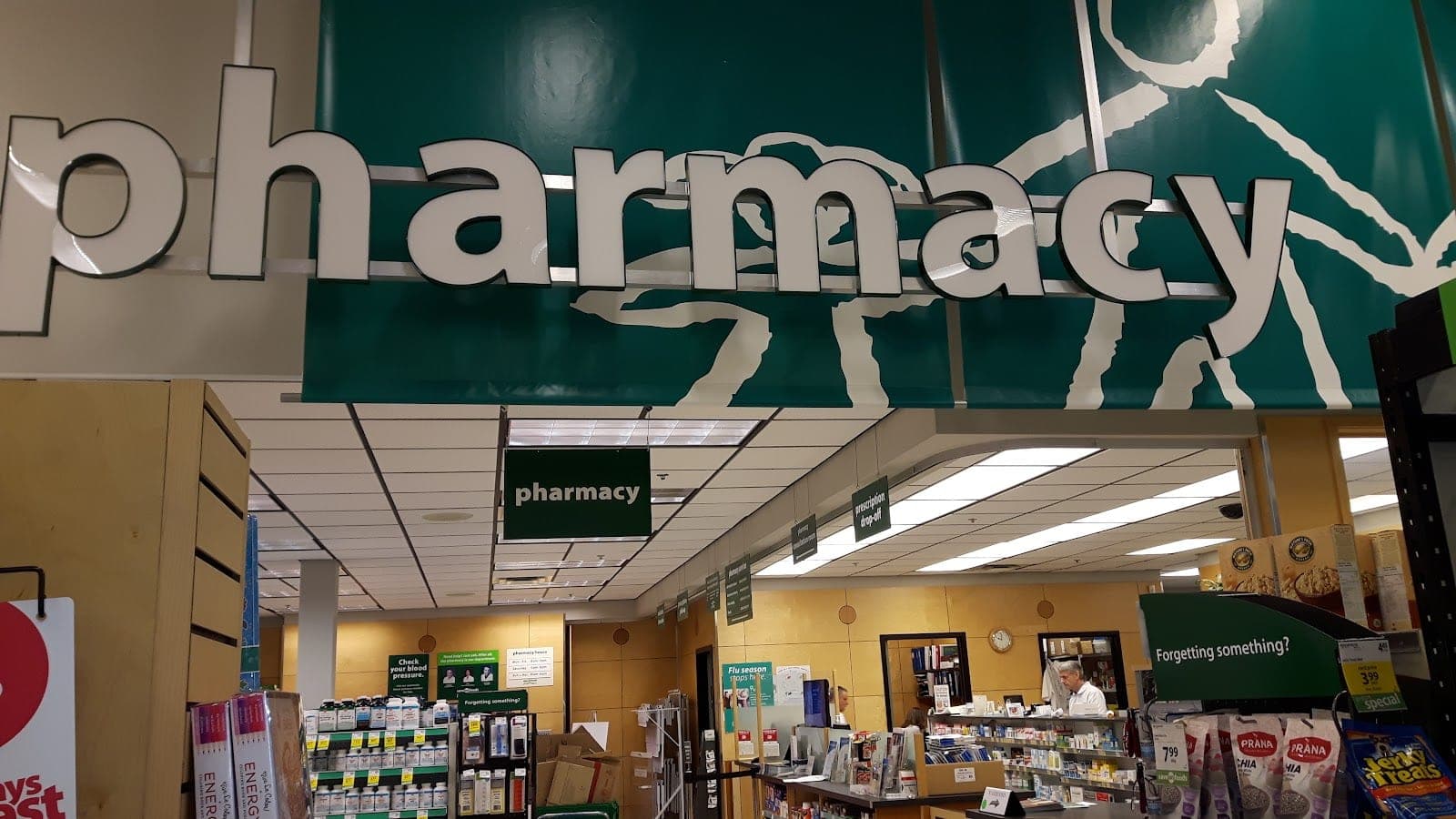 Save-On-Foods Pharmacy (photo: Aura-Lee McDonald, via Google)