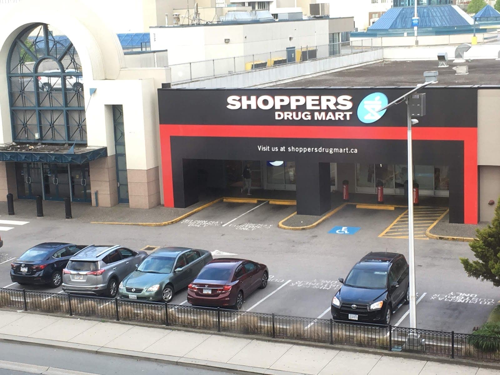 Shoppers Drug Mart (photo: Jeff, via Google)