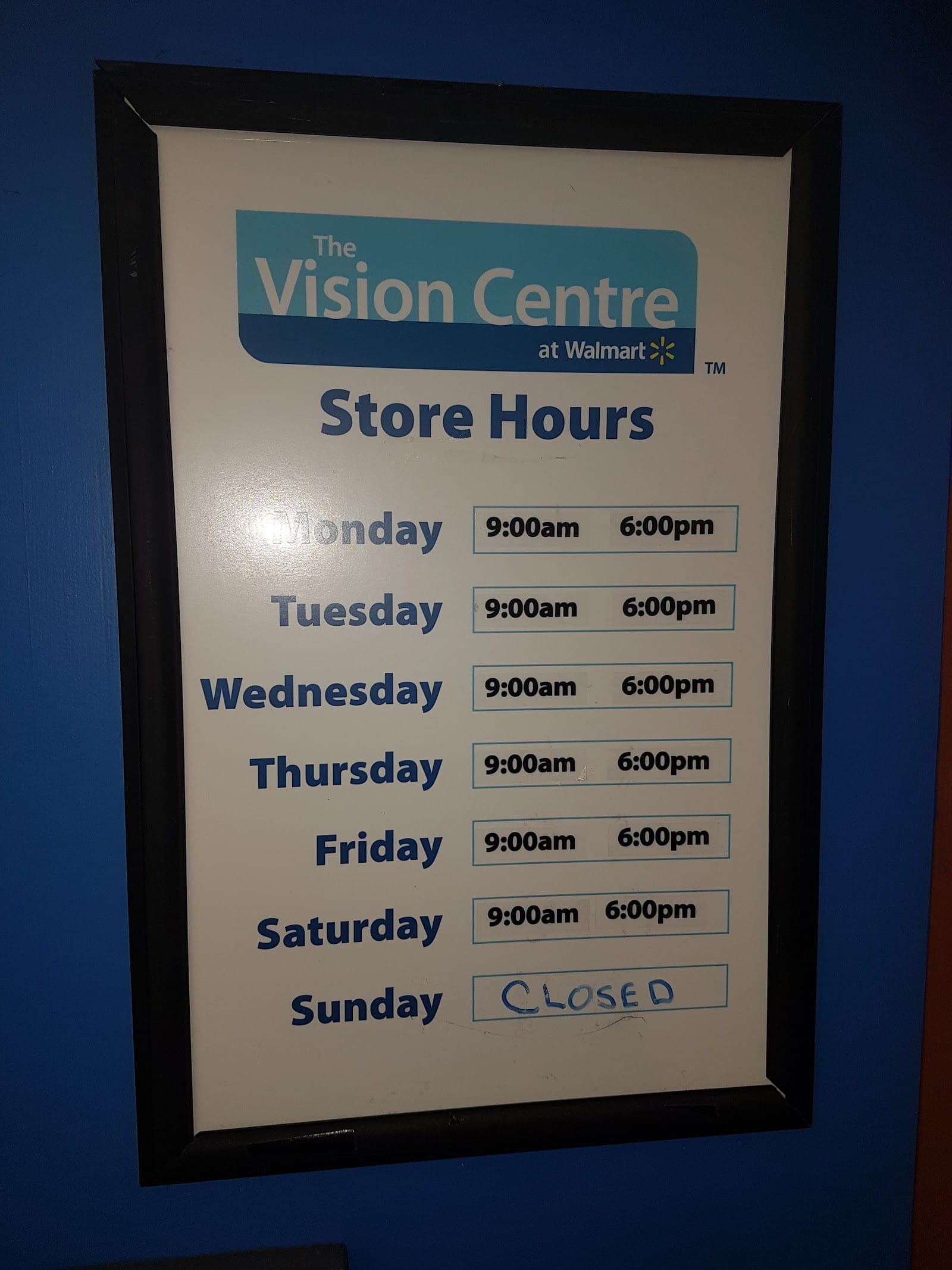 Walmart Vision Centre (photo: Jarin Fleck (smokydastona), via Google)