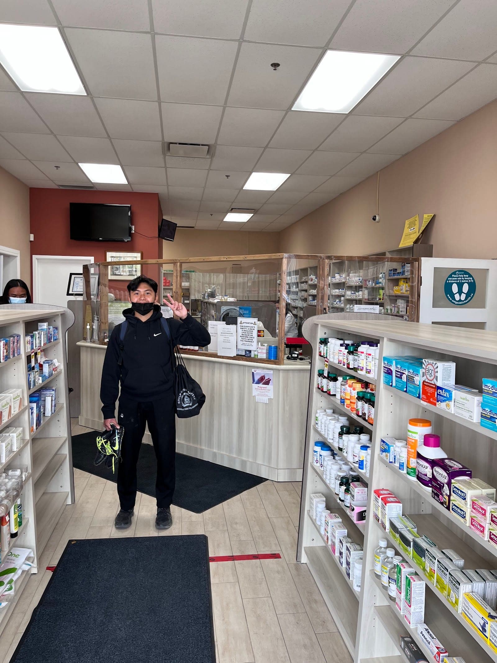 Willow Pharmacy (photo: Evan Nguyen, via Google)