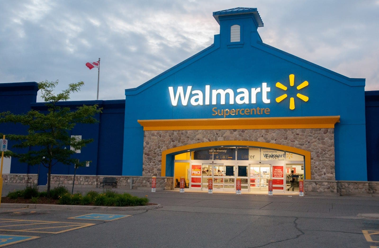 Walmart Pharmacy (photo: Ron Dutton, via Google)