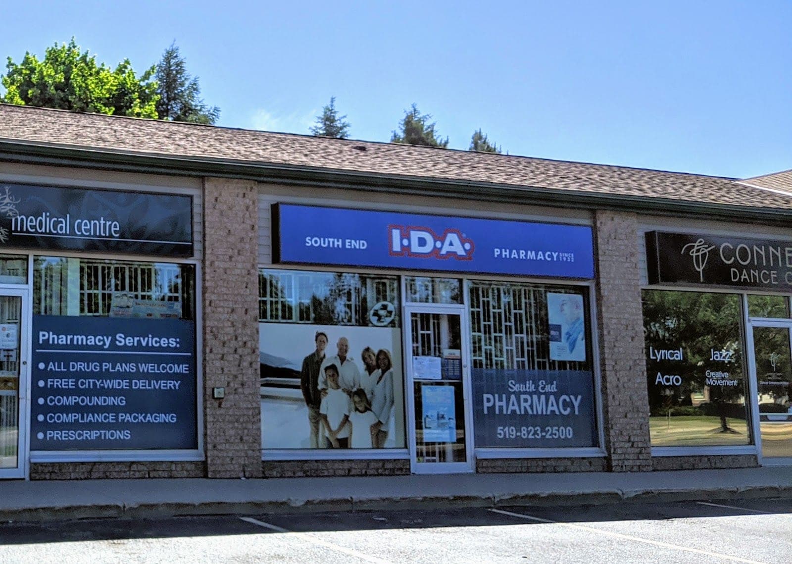 I.D.A. Southend Pharmacy (photo: Ron Dutton, via Google)
