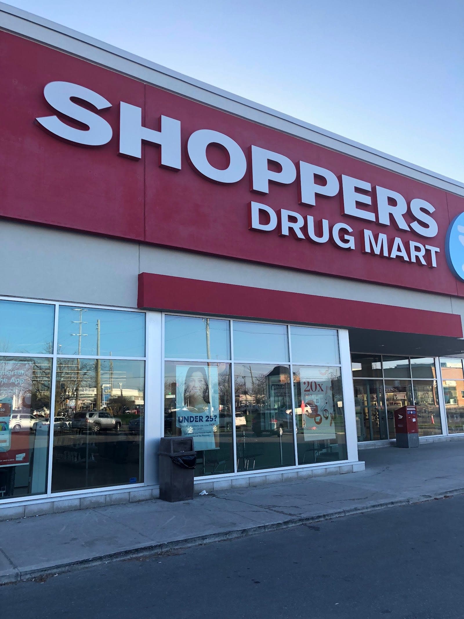Shoppers Drug Mart (photo: Jack, via Google)