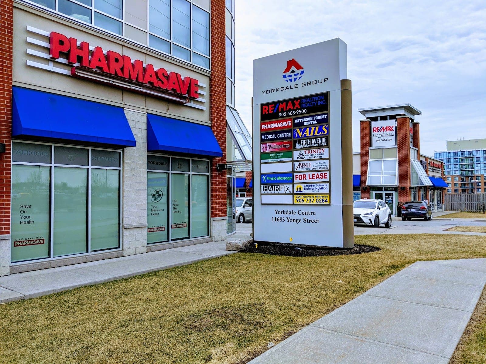 Pharmasave Yorkdale Pharmacy (photo: Amir, via Google)