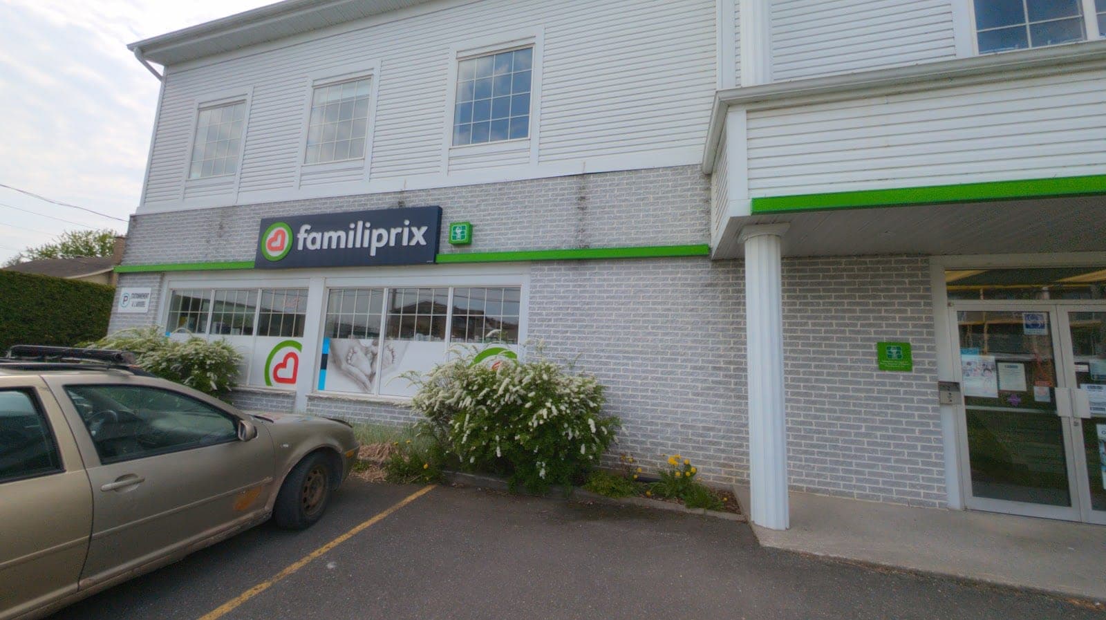 Familiprix (photo: jean-sebastien Rock, via Google)