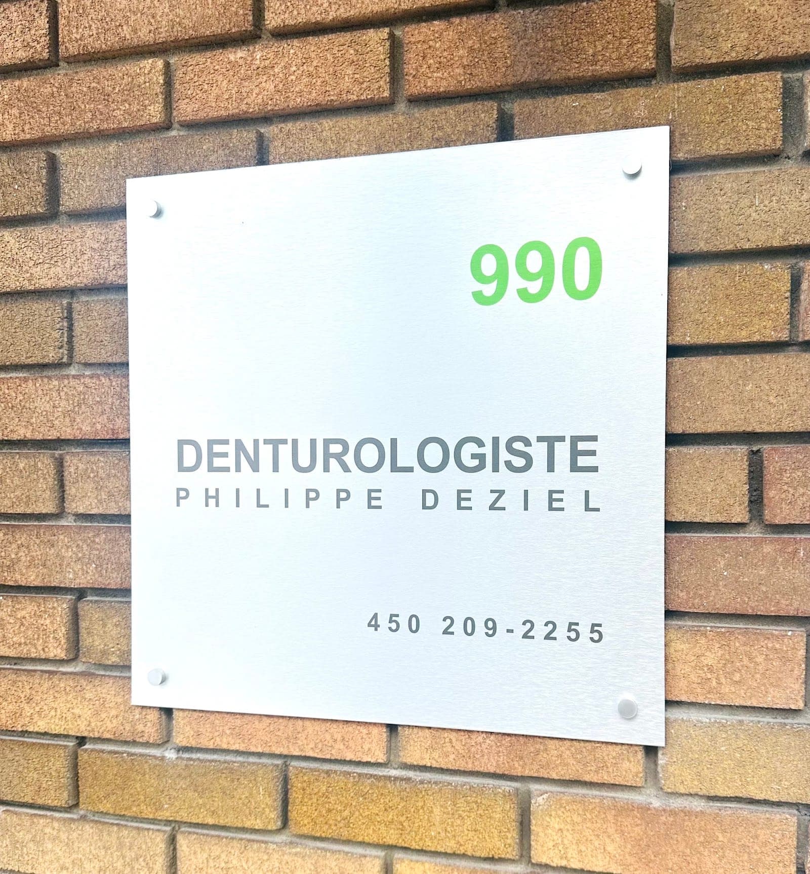 Philippe Déziel Denturologiste (photo: Philippe Déziel Denturologiste, via Google)