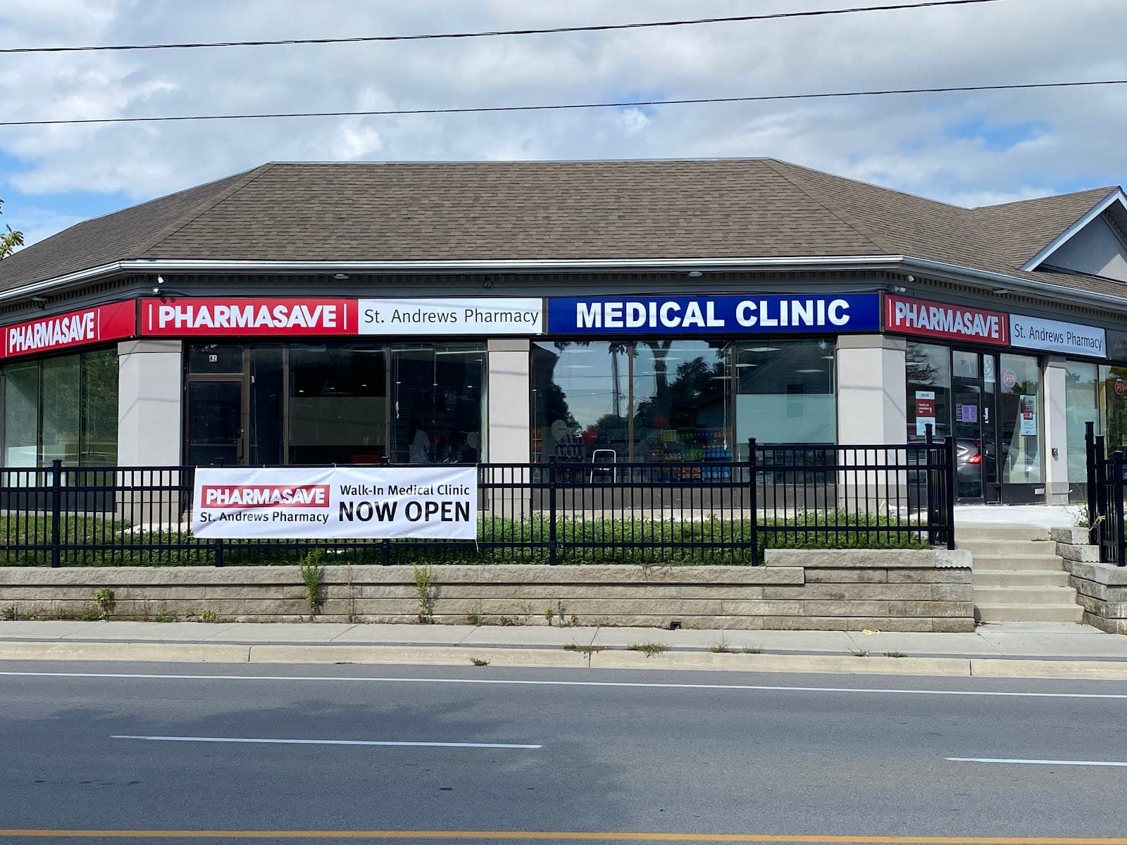 St. Andrews Pharmasave & Compounding centre (photo: St. Andrews Pharmasave & Compounding centre, via Google)