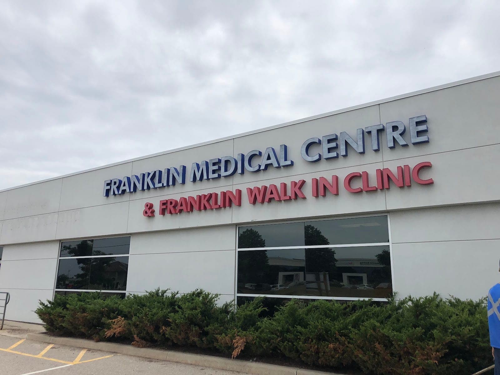 Franklin Pharmacy (photo: Chris Gardner, via Google)