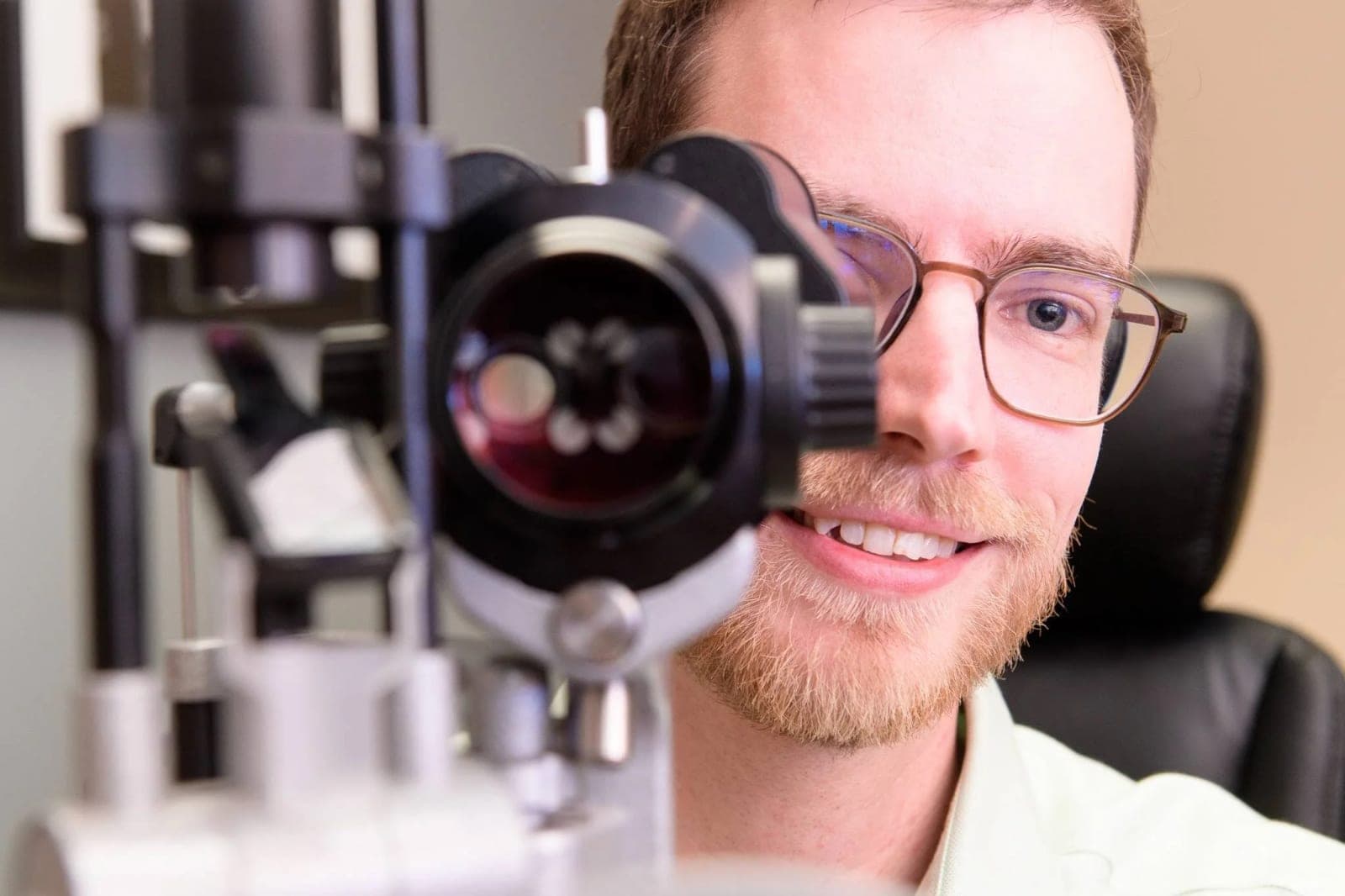 SeniorHome.ca - Maritime Eye Care - Dr. Jeffrey Clarke, Optometrist