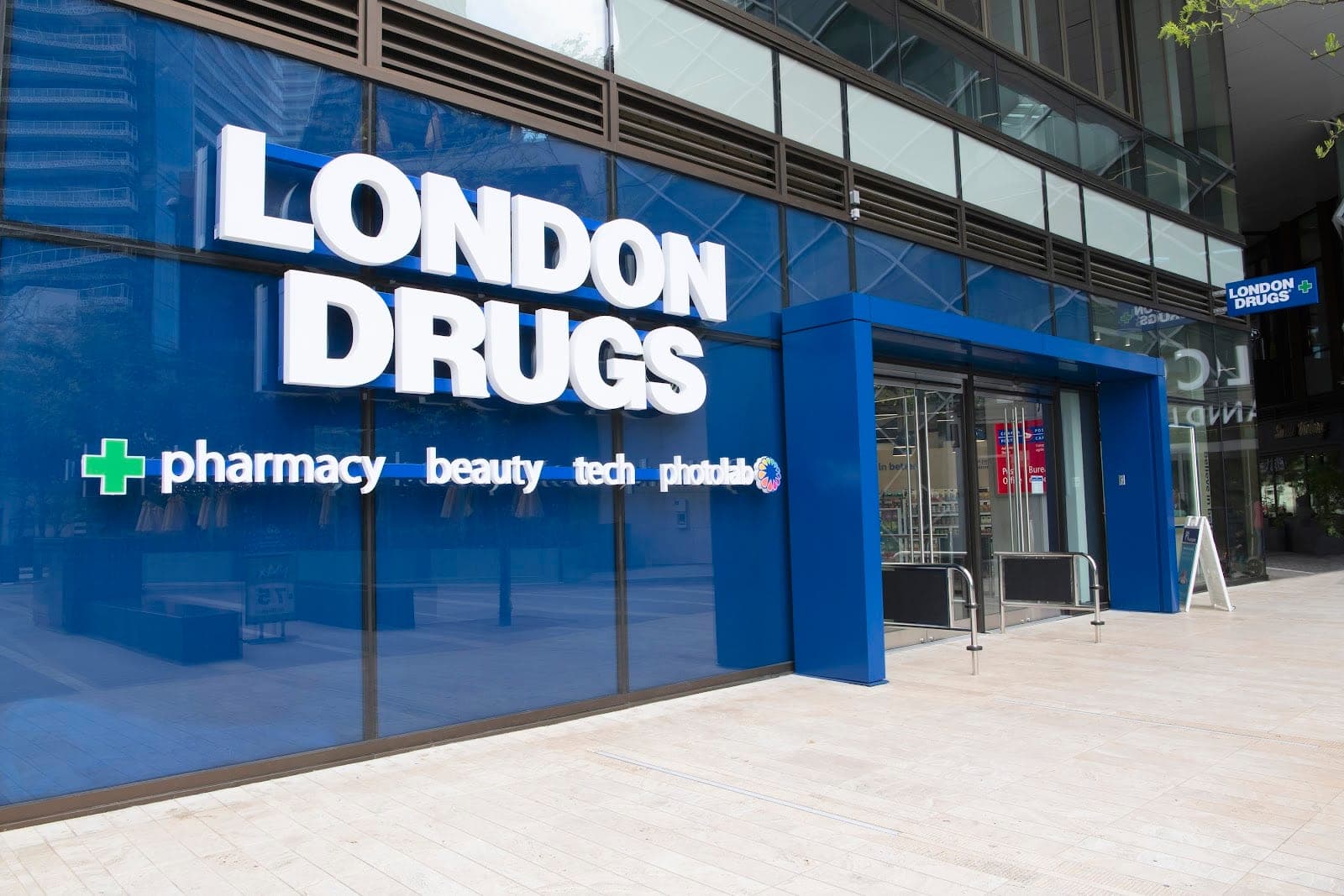 London Drugs (photo: London Drugs, via Google)