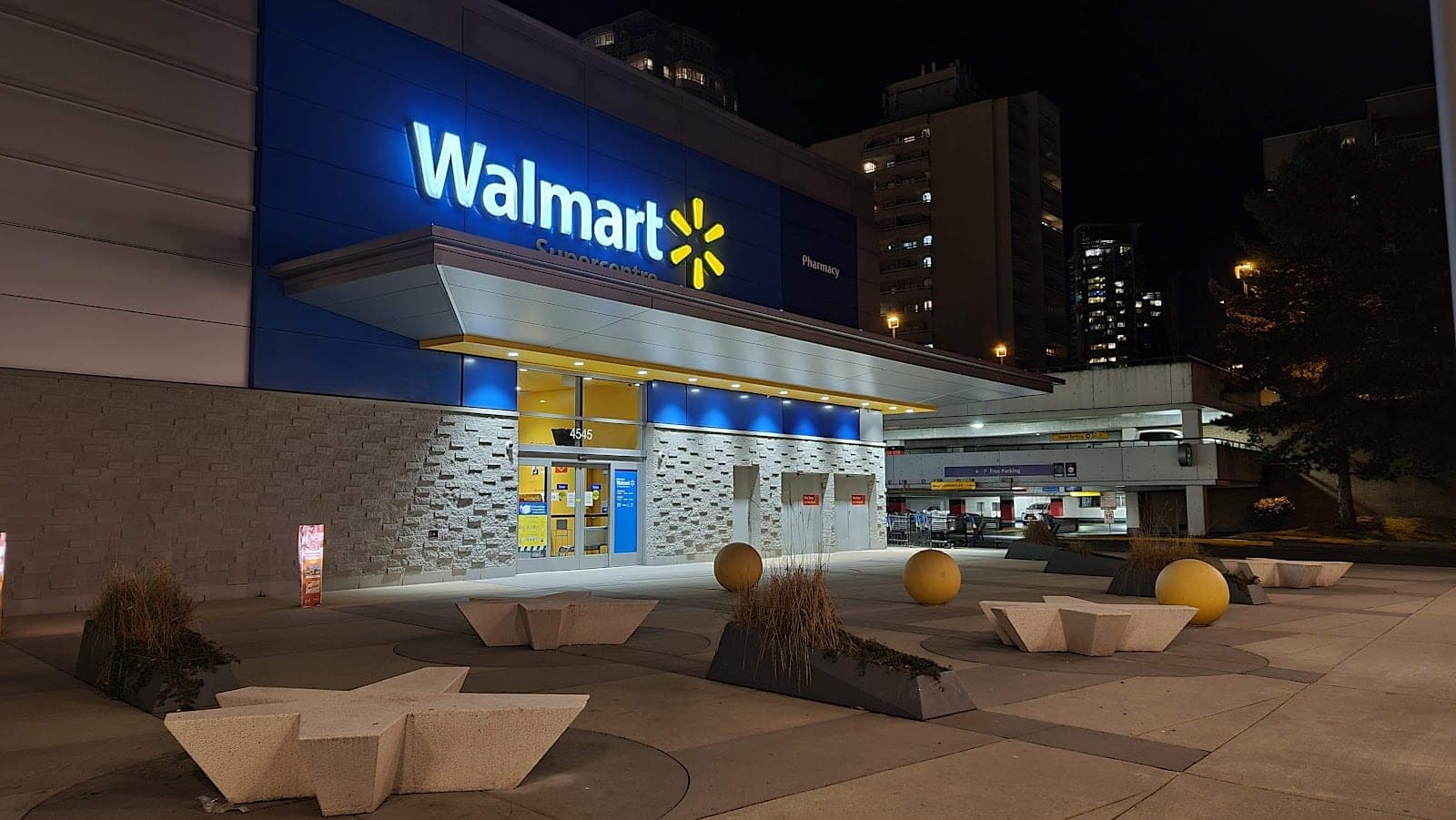 Walmart Pharmacy (photo: NR, via Google)