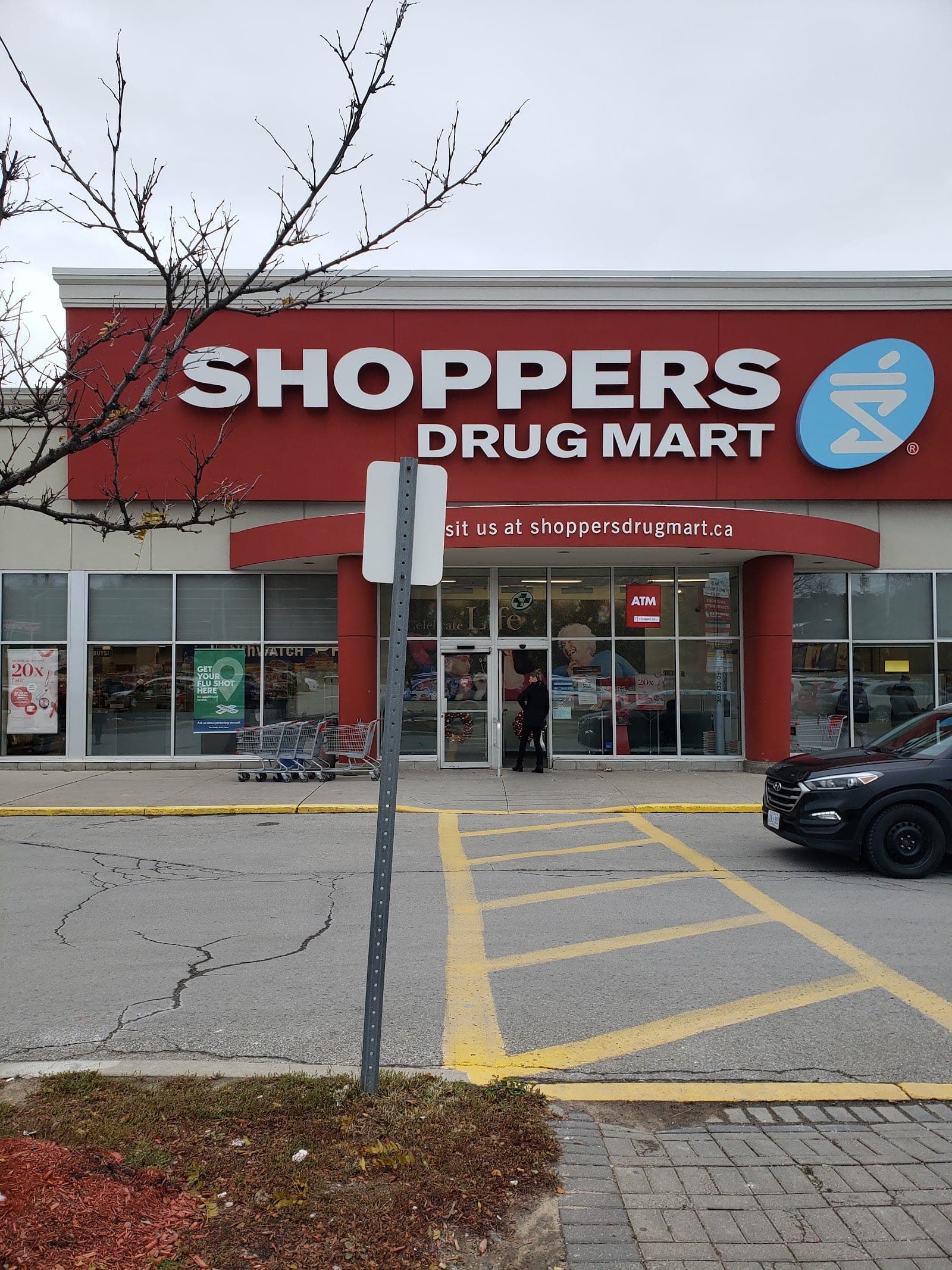 Shoppers Drug Mart (photo: Dwayne Pardy, via Google)