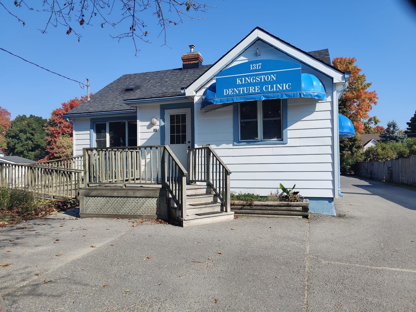 Kingston Denture Clinic (photo: PatronQR, via Google)