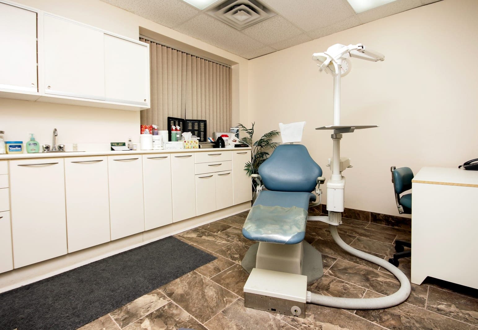Peter Nikolovski Denture Clinic (photo: Frederic Desmarais, via Google)