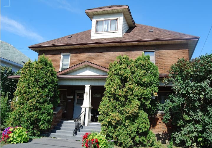 Place Aimé - Photo 1