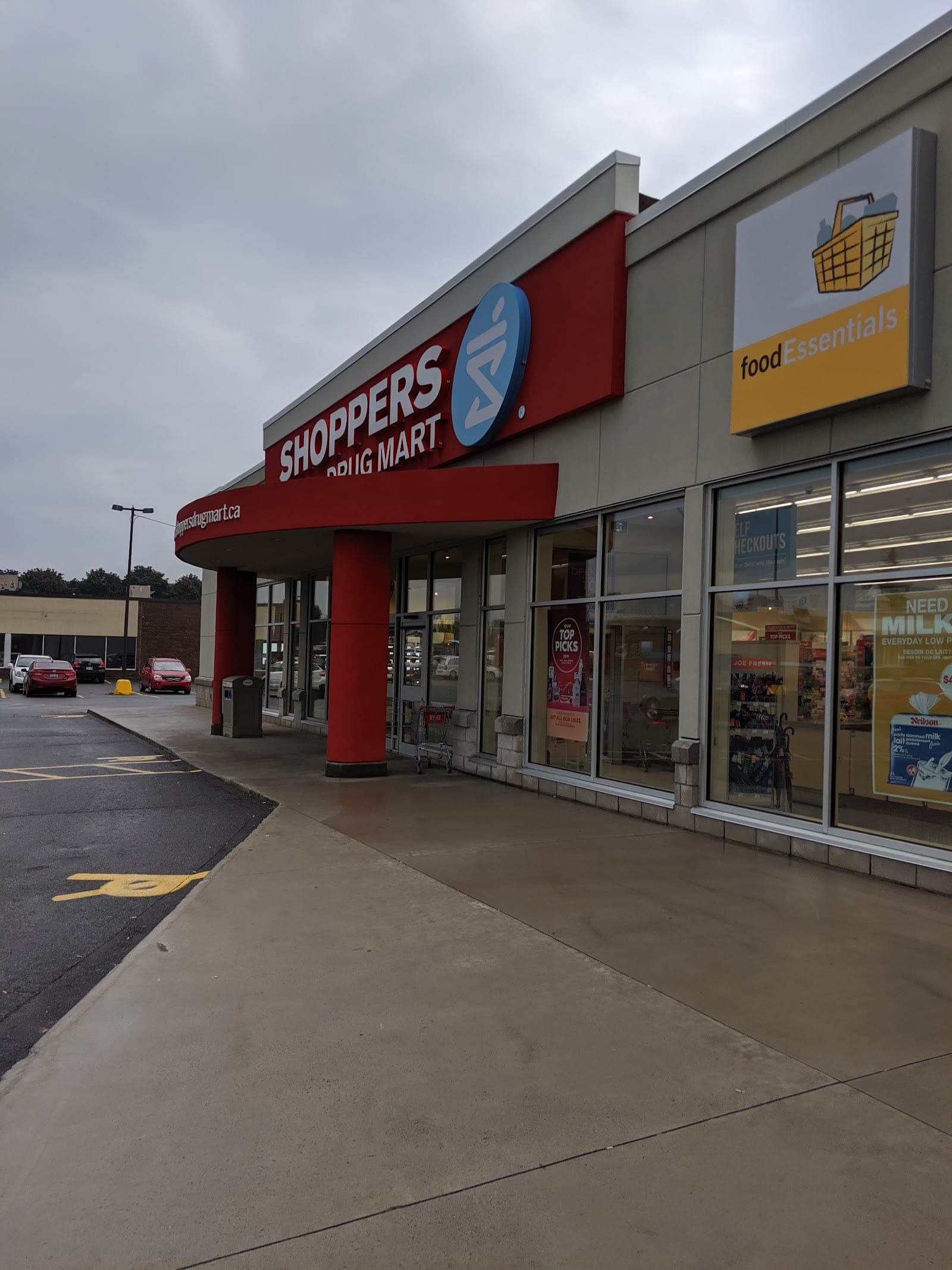 Shoppers Drug Mart (photo: Daniel Chow, via Google)