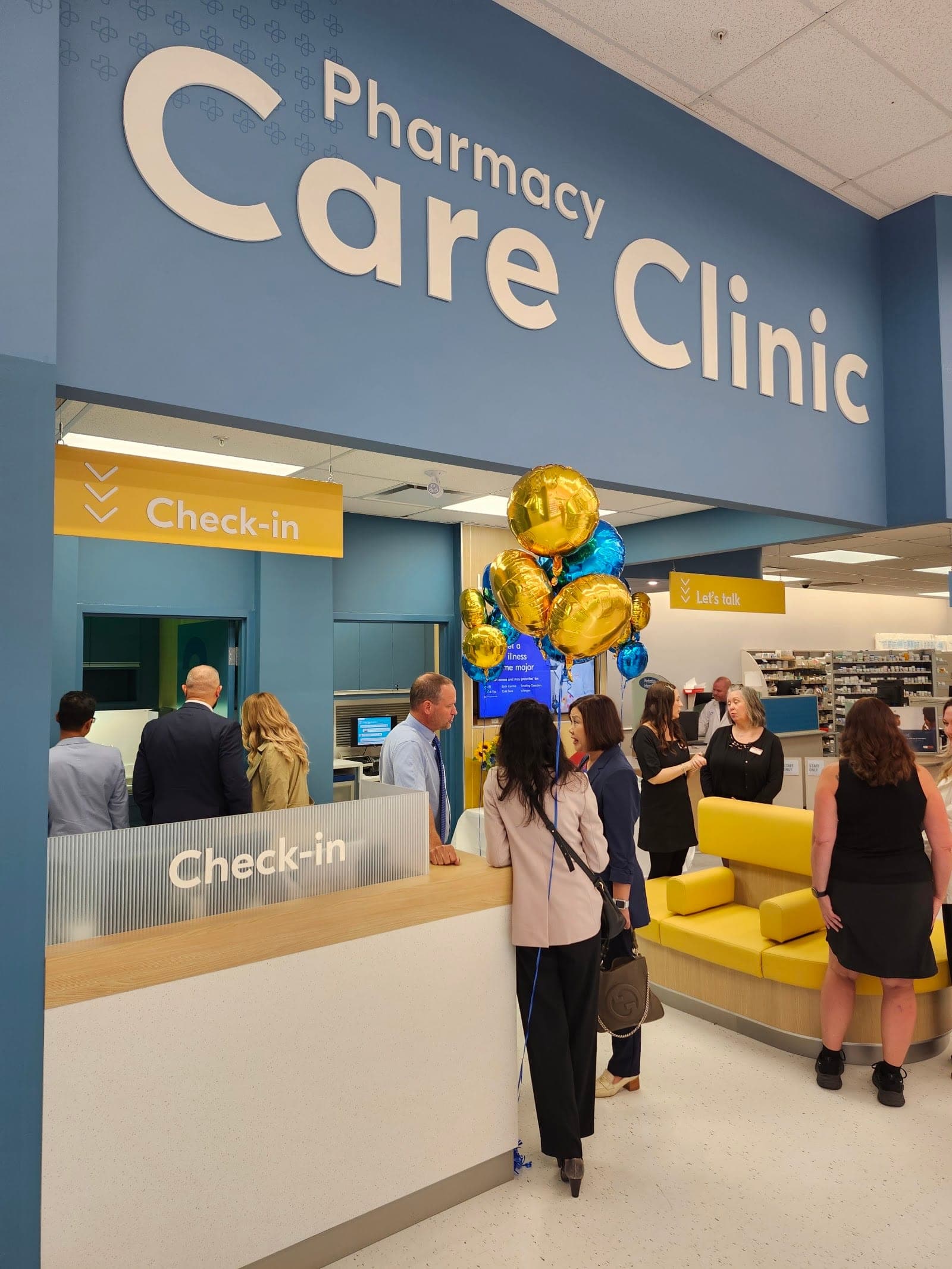 Shoppers Drug Mart (photo: Ana Lazo, via Google)