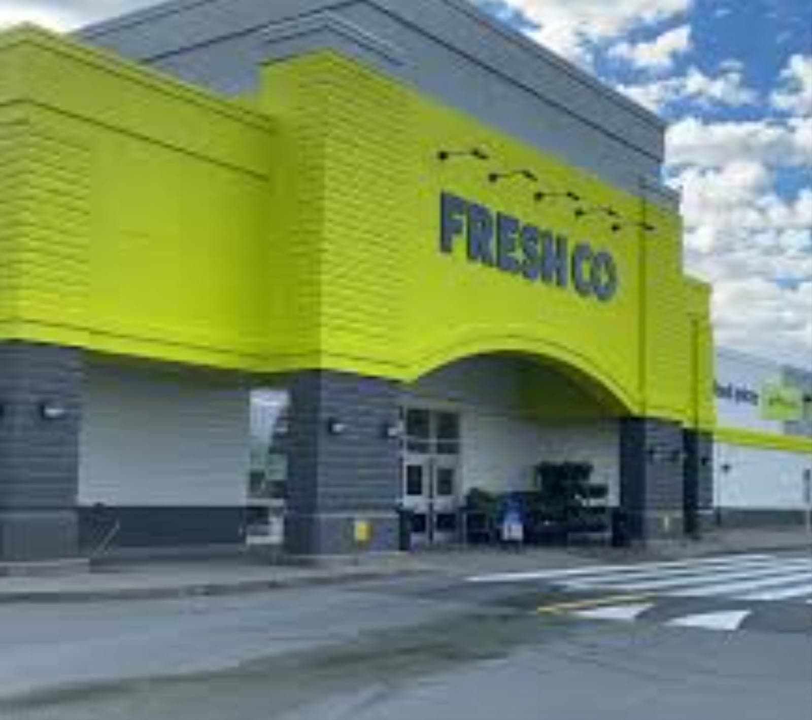 FreshCo Pharmacy Chilliwack (photo: Lazarus, via Google)