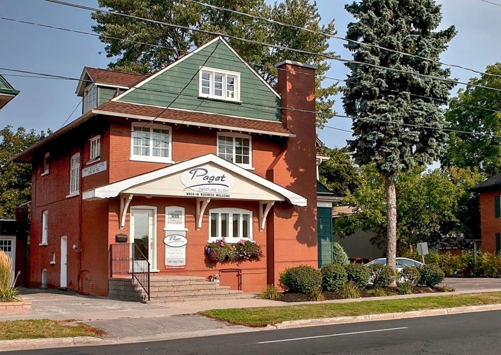 SeniorHome.ca - Paget Denture Clinic