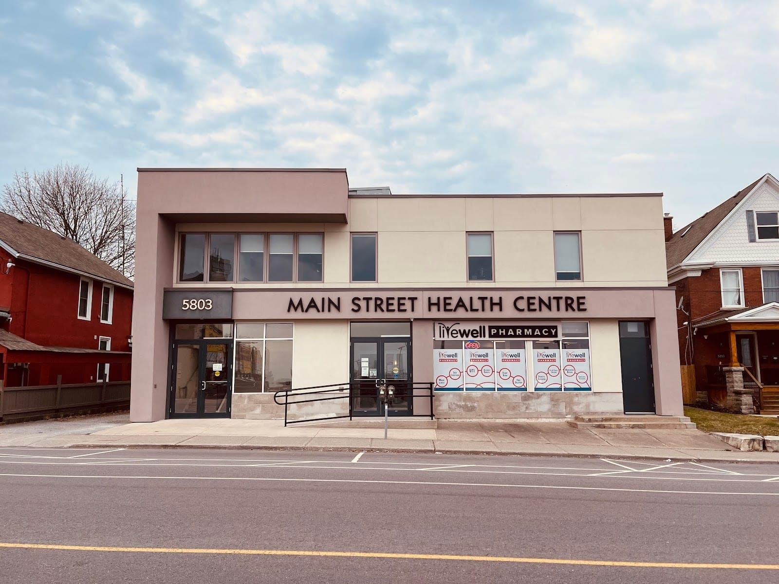 LiveWell Pharmacy (photo: LiveWell Pharmacy, via Google)