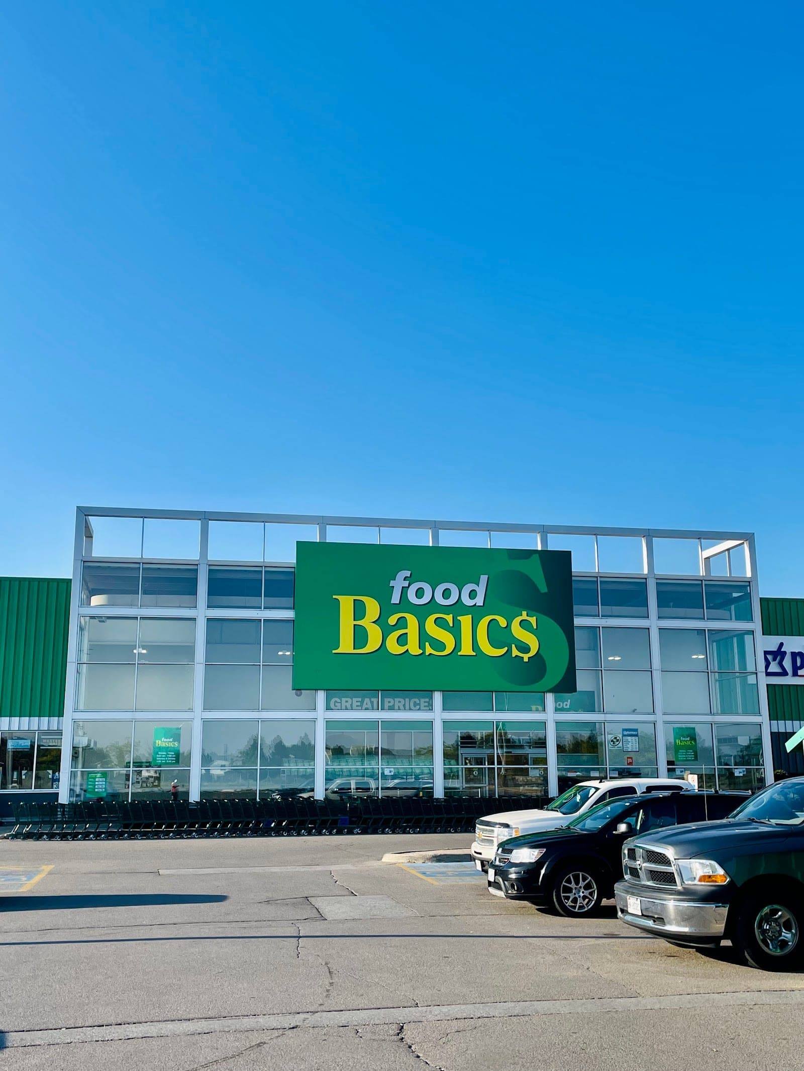 Food Basics Pharmacy (photo: Palak Patel, via Google)